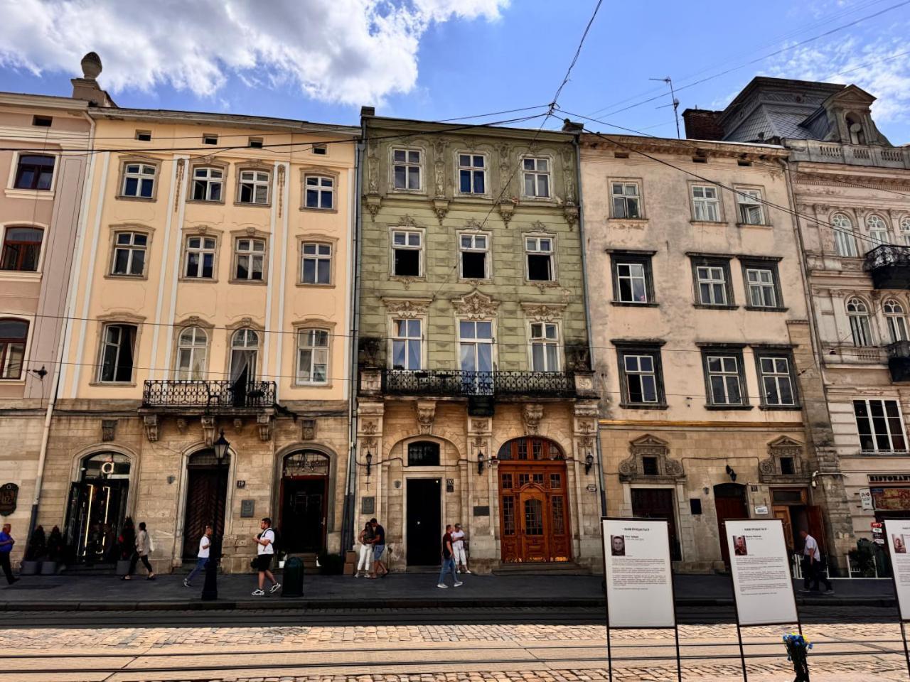 Апартаменти На Площі Ринок, 20 Lemberg Exterior foto